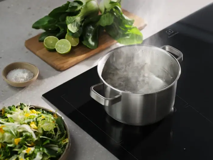 Electrolux EIS67453 800 Sense Boil+Fry Beépíthető indukciós főzőlap, 60 cm kép 9