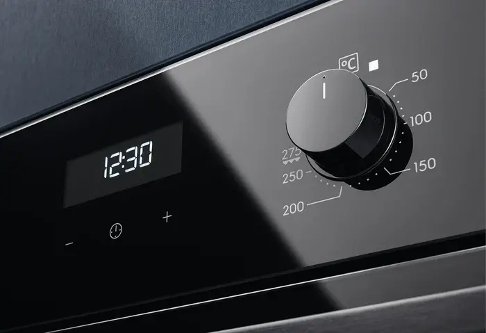 Electrolux EOD5C50Z SteamBake Beépíthető sütő, katalitikus tisztítás kép 4