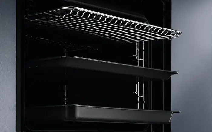 Electrolux EOE8P39WX Assisted Cooking 800 Beépíthető sütő pirolitikus tisztítással kép 2