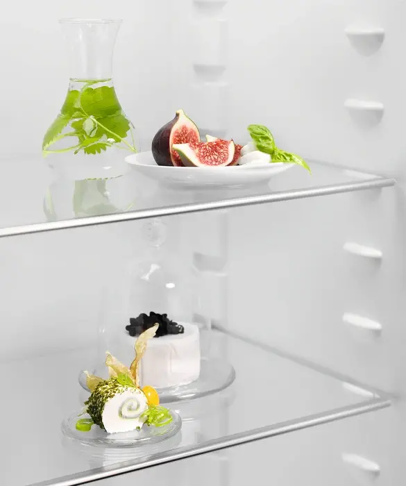 Electrolux LRB3AE12S Beépíthető hűtőszekrény kép 3