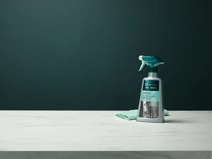 Electrolux M3RCS200 Fridge Care hűtőszekrény tisztító spray kép 2