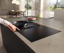 Miele KMDA 7876-1 FL MATTFINISH beépíthető indukciós főzőlap kép 3